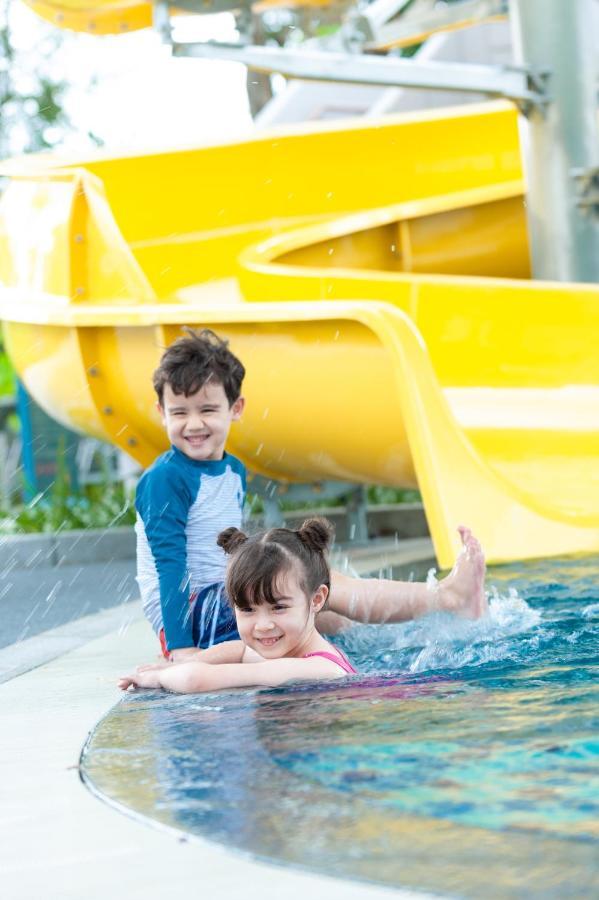 Ozo North Pattaya Hotel Екстериор снимка