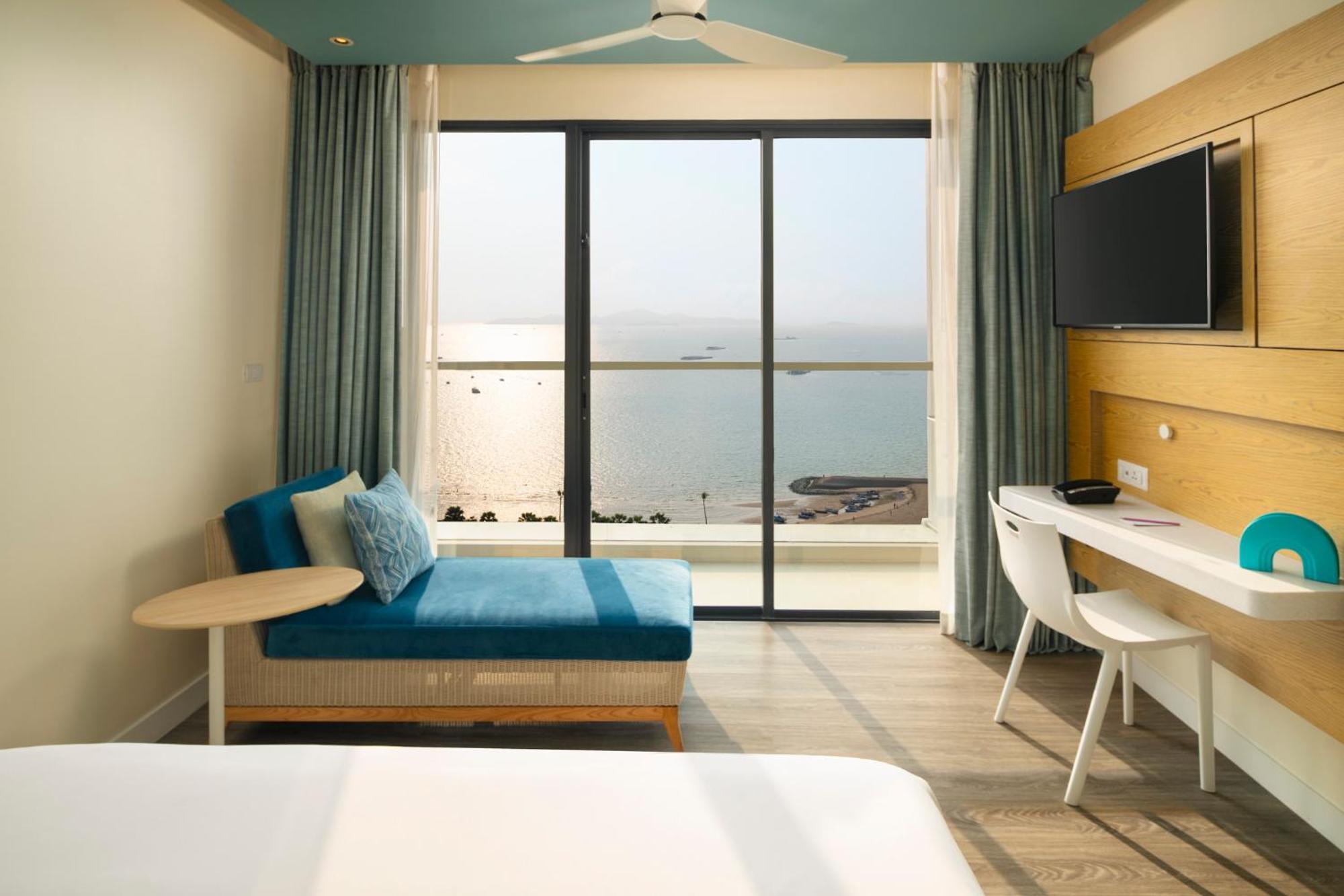 Ozo North Pattaya Hotel Екстериор снимка